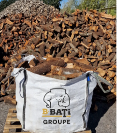 BIG BAGS PETIT BOIS DE CHAUFFAGE EN CHÊNE VERT DÉCHIQUETÉ (35CM) - 500 KG -